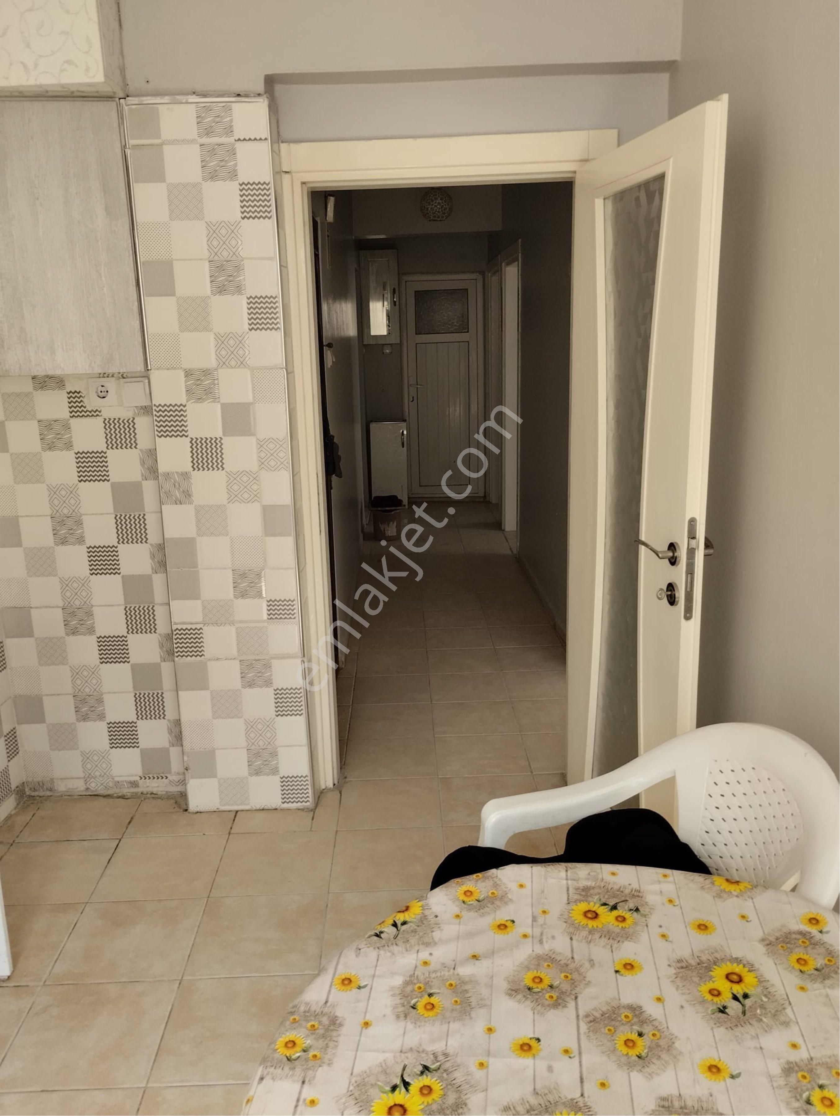 Kuşadası İki Çeşmelik Bölgesinde Satılık 2 +1 Satılık Dairemiz Bulunmaktadır - Görsel 8