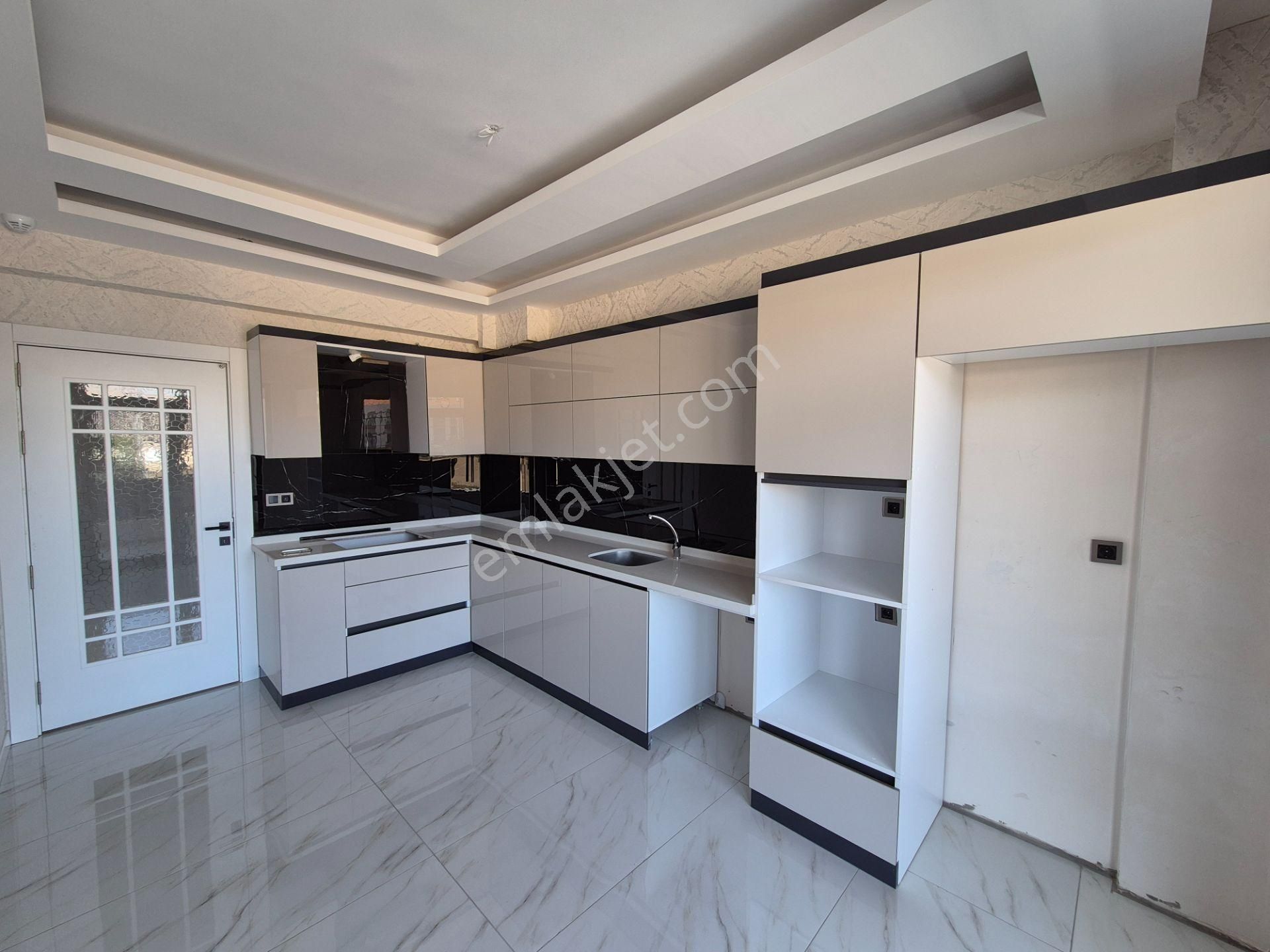 Stadyuma Oldukça Yakın Ara Kat Akıllı Ev Sistemli 3+1 Kapalı Otoparklı Satılık Sıfır Daire