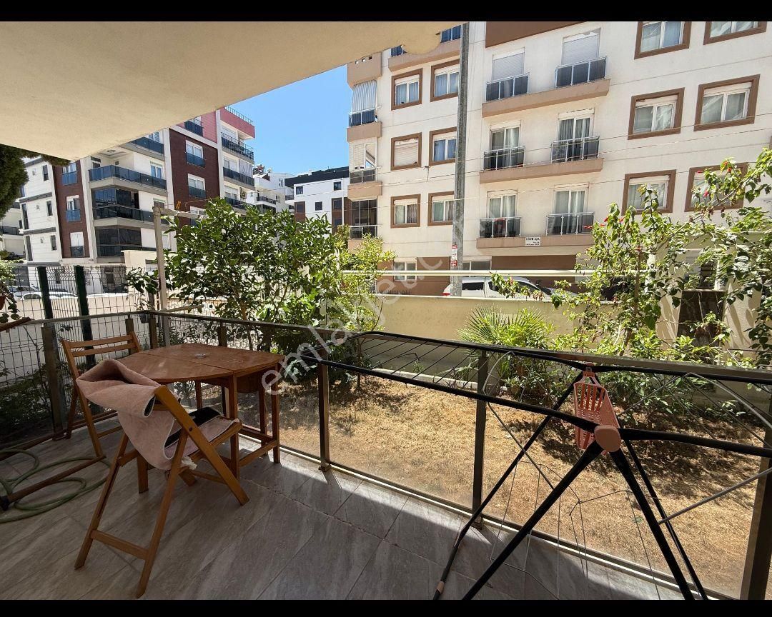 Antalya Muratpaşa Sinan Mah Satılık Daire Amerikan Mutfak Giriş Kat 2+1