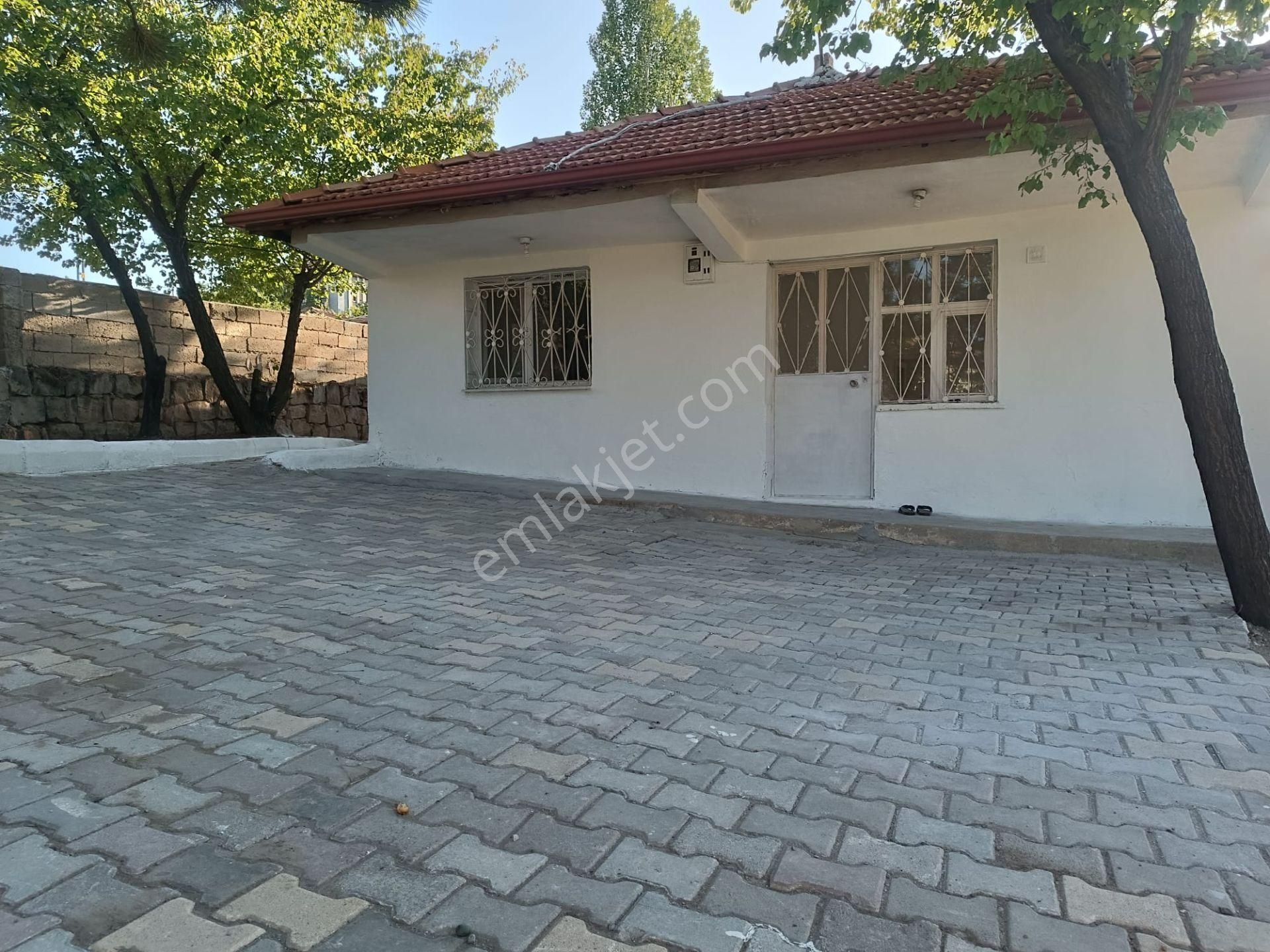 🇹🇷yazlak Mahallesi'nde Satılık Müstakil Ev