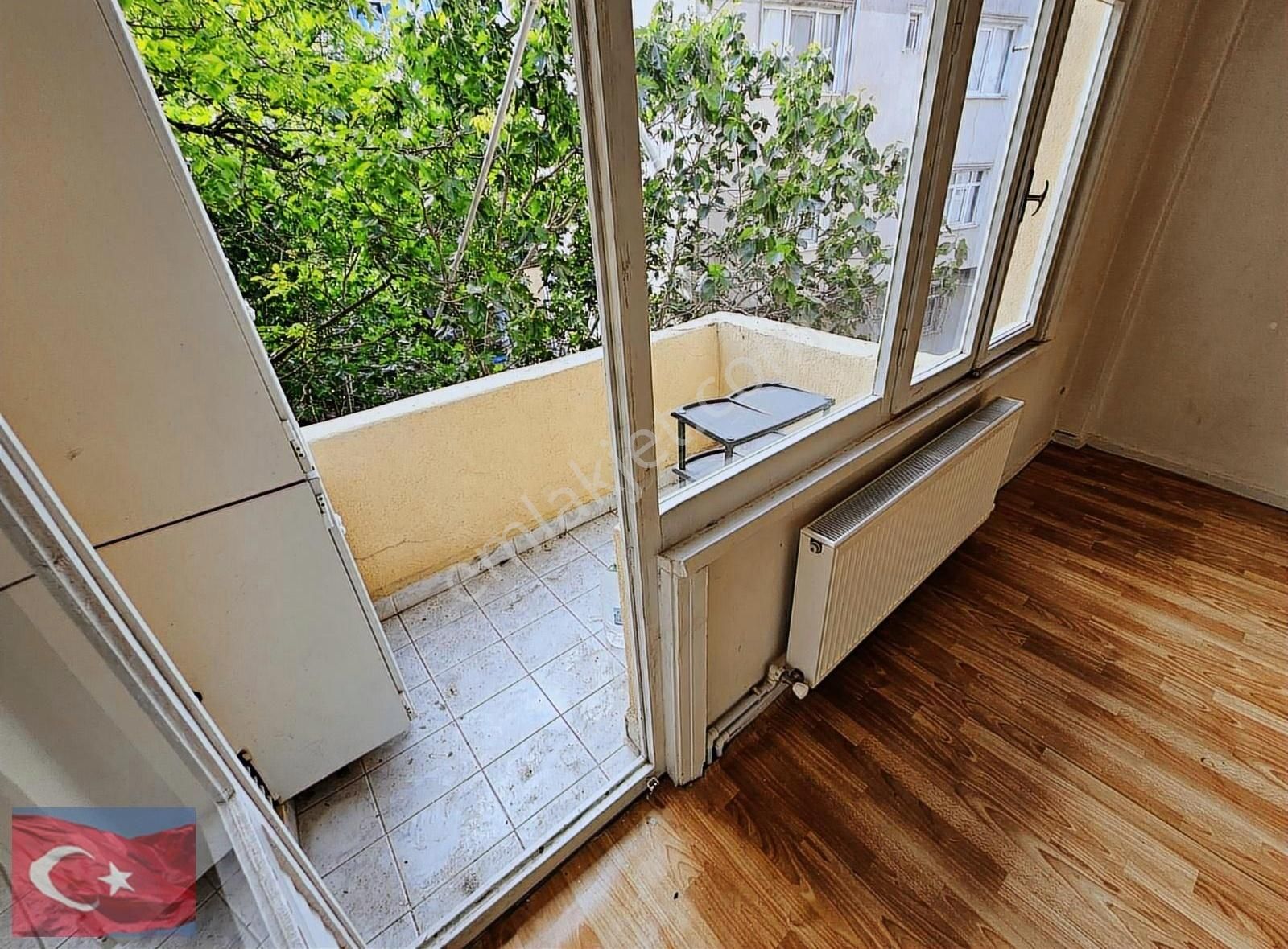 Kocamustafapaşa Merkezi Konum 2.ara Kat 1+1 60mk 3.000.000tl - Görsel 27