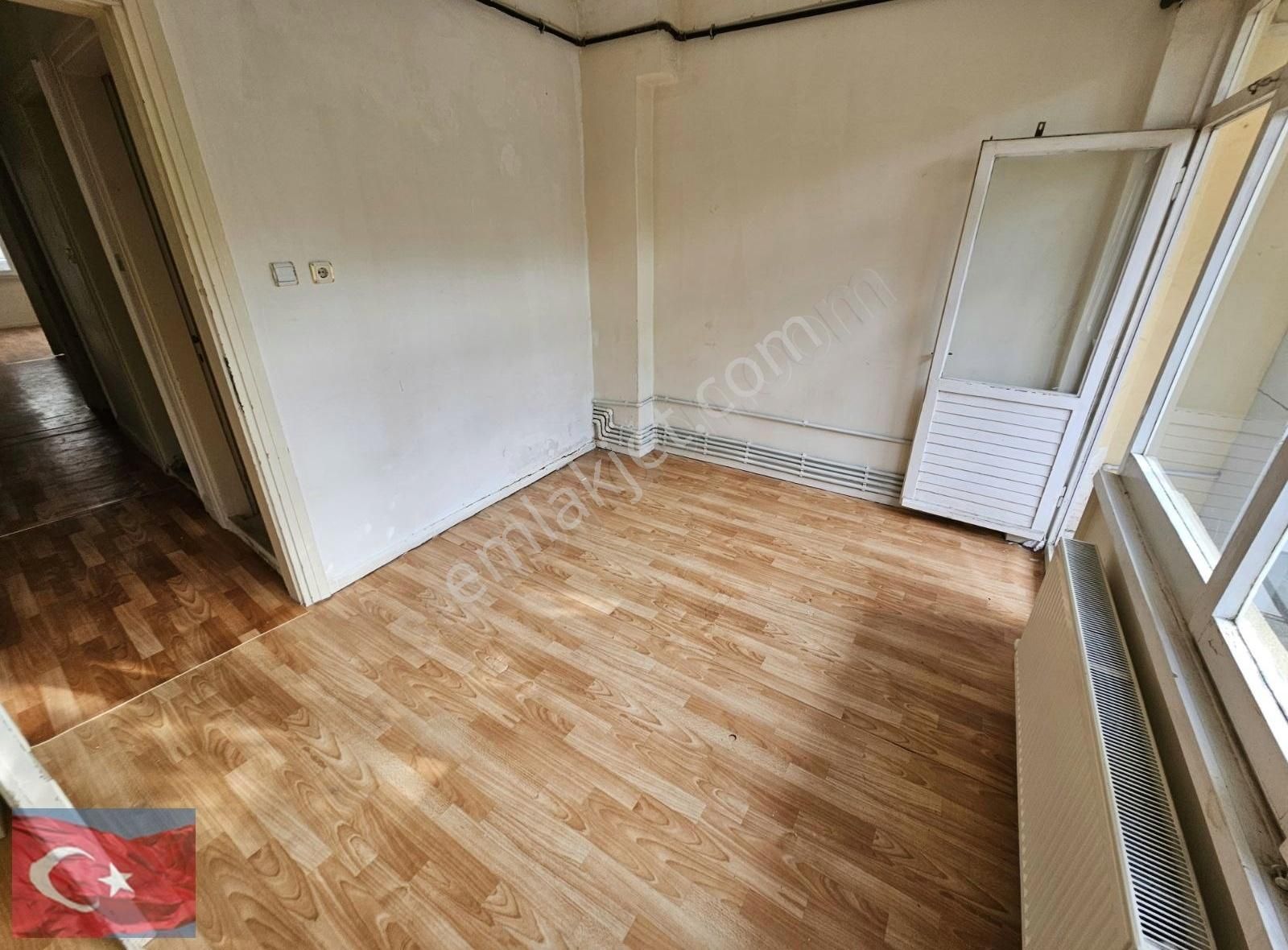 Kocamustafapaşa Merkezi Konum 2.ara Kat 1+1 60mk 3.000.000tl - Görsel 19