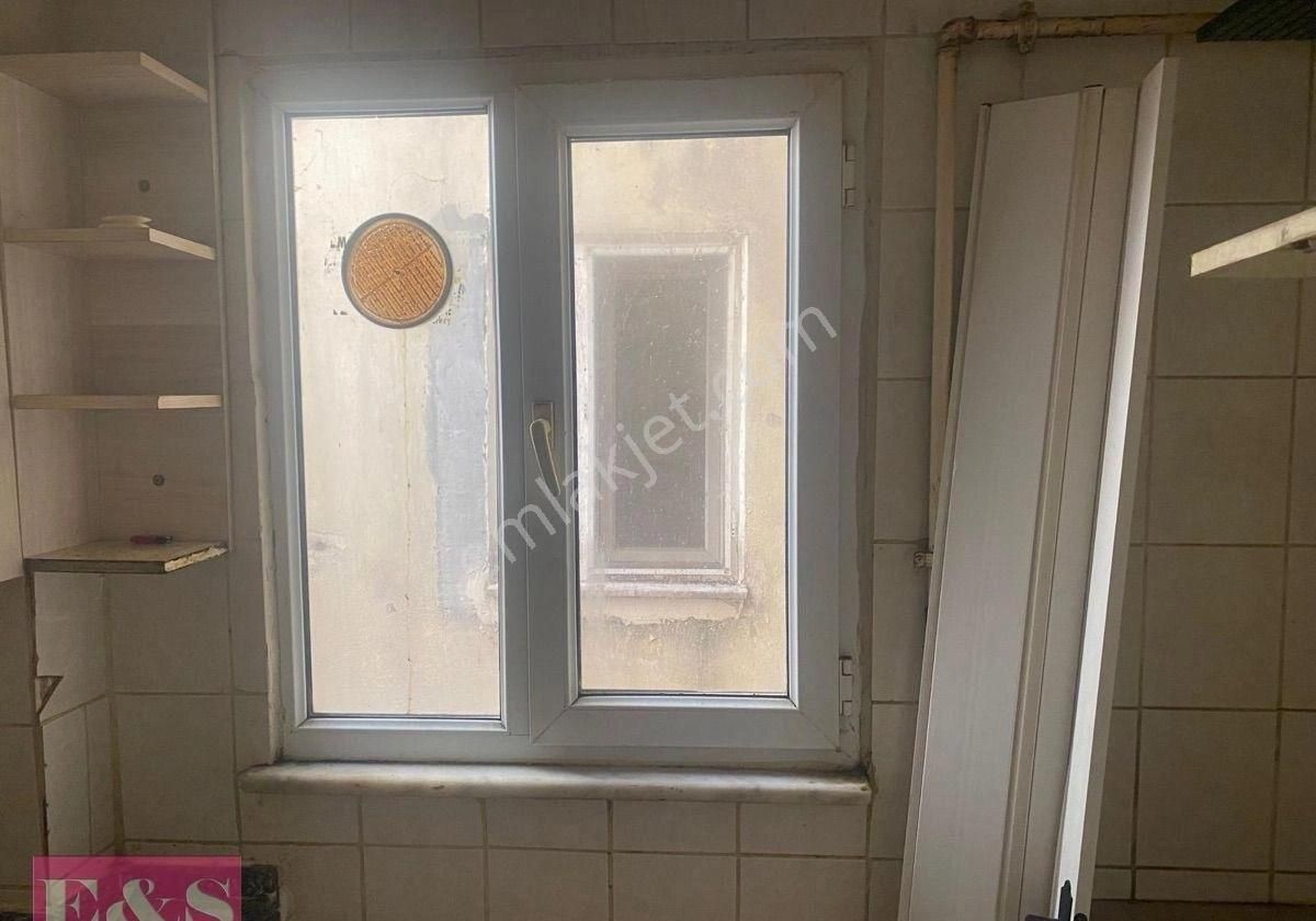 Es Gayrimenkul Yedikulede Kiralık Daire - Görsel 4