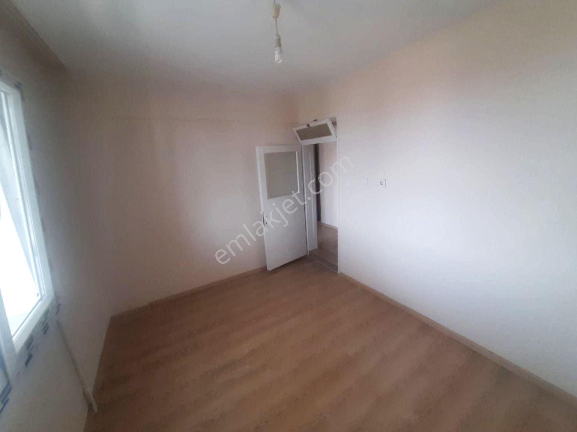 Bornova Atatürk Mah. 3+1 Manzaralı Kiralık Daire - Görsel 20
