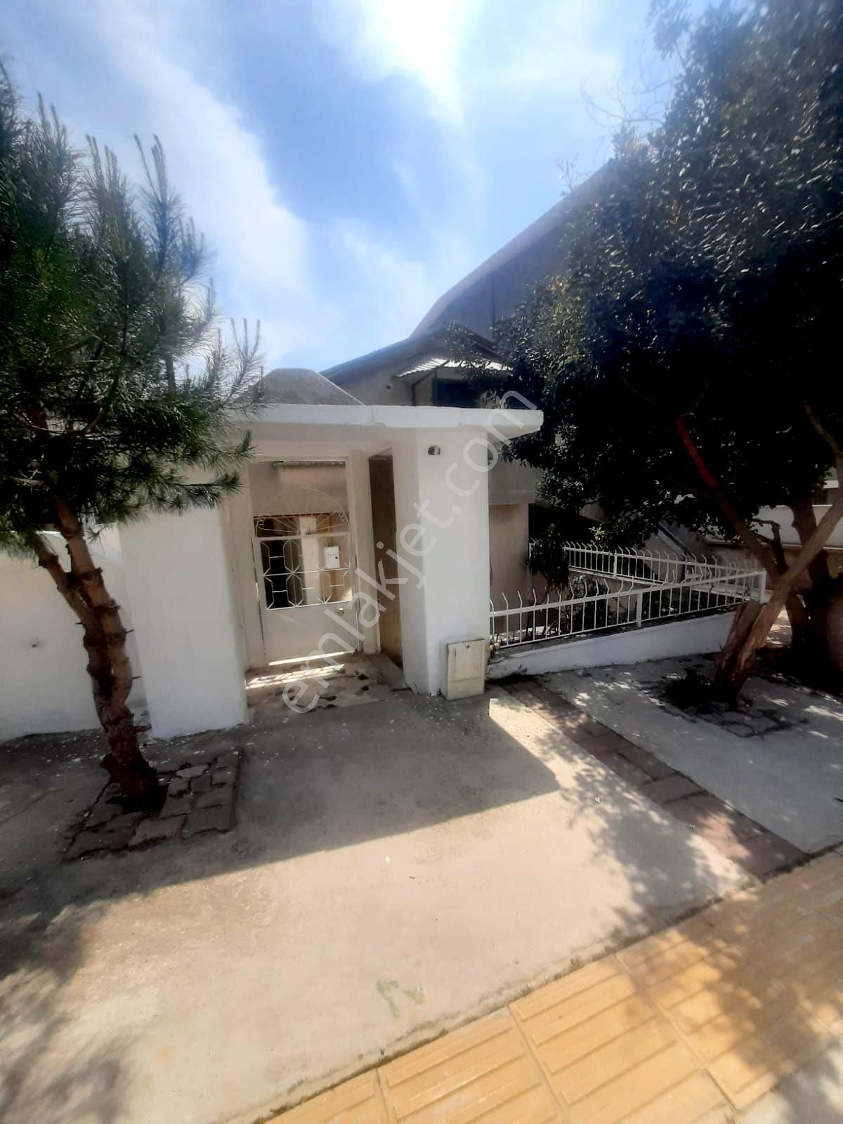 Bornova Atatürk Mah. 3+1 Manzaralı Kiralık Daire - Görsel 17
