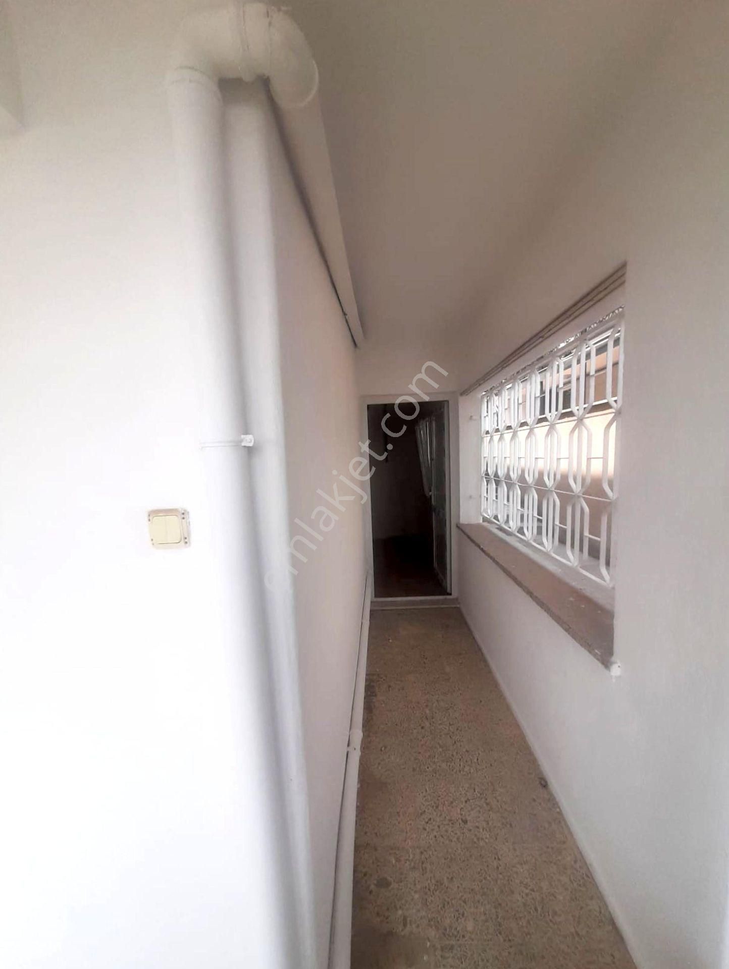 Bornova Atatürk Mah. 3+1 Manzaralı Kiralık Daire - Görsel 9