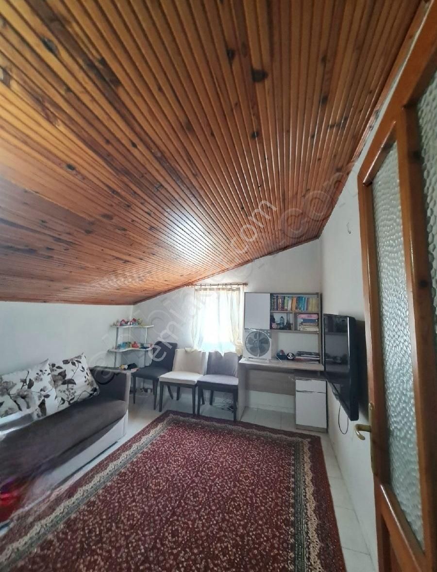Tuzla Mah. 5+1 Satilik Daire ( Çok Geniş - Büyük Daire ) - Görsel 23