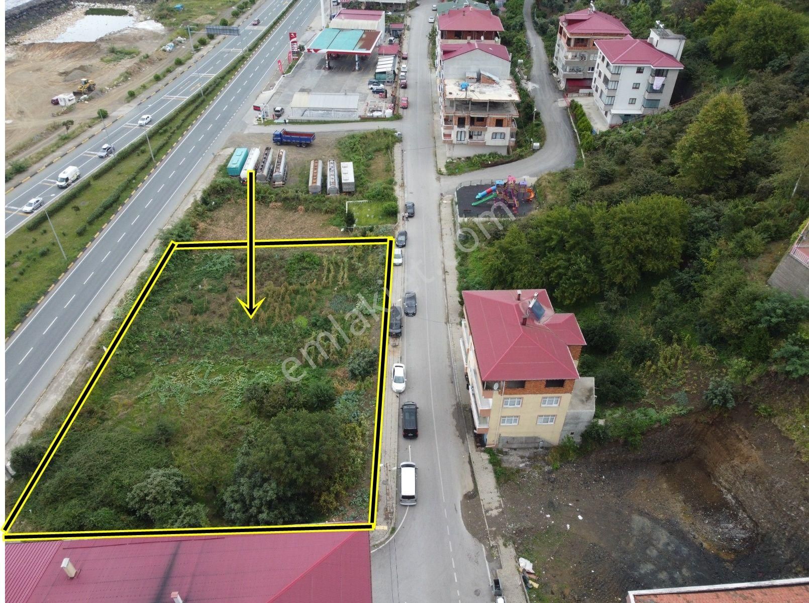 Trabzon,çarşıbaşı Otoyol Üzerinde Satılık Veya Kat Karşılığı Arsalar