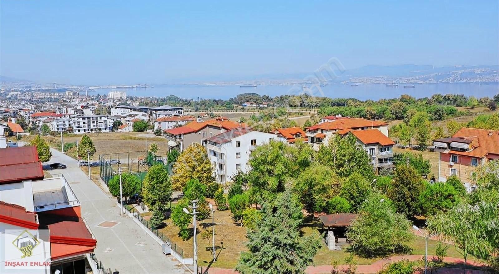 Batur'dan Başiskele Serdar Mahallesinin En Güzel Arsası...