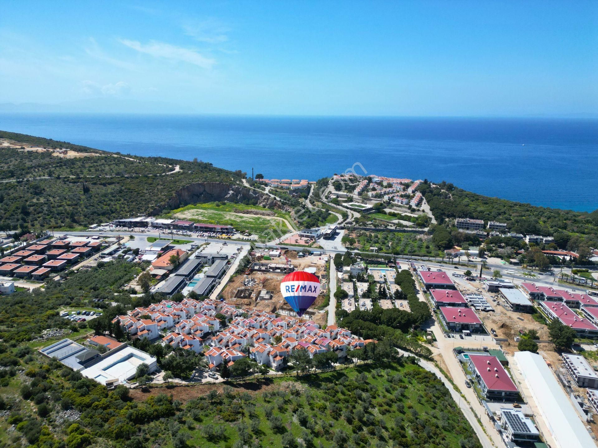 Site İçerisinde Eşyalı, Önü Açık Satılık 3+1 Villa