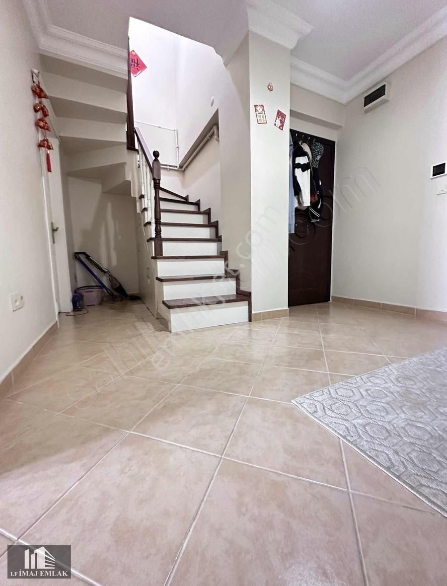 Ümraniye Tantavi De 5+2 200 M2 Net Geniş Odalı Bakımlı Dubleks - Görsel 31