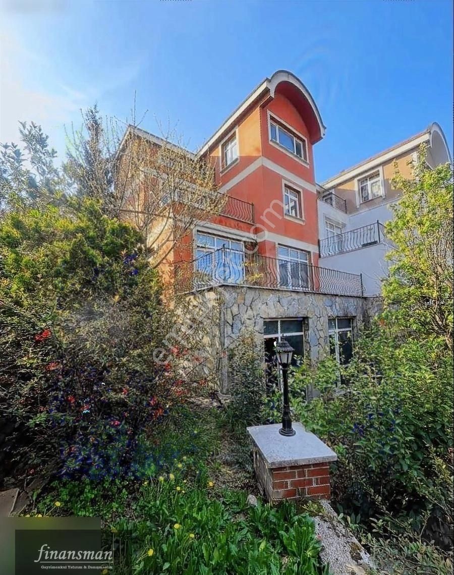Finansman'dan..kelepir..müstakil Girişli..bahçeli..köşe Villa