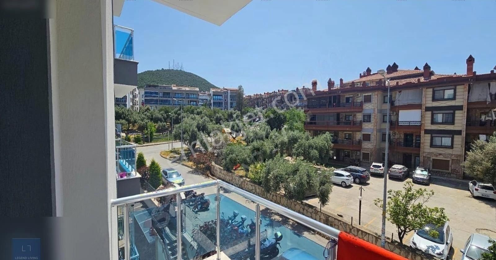 Sitede,ara Kat,doğalgazlı 3+1! Kuşadası Ege Mahallesi'nde Fırsat