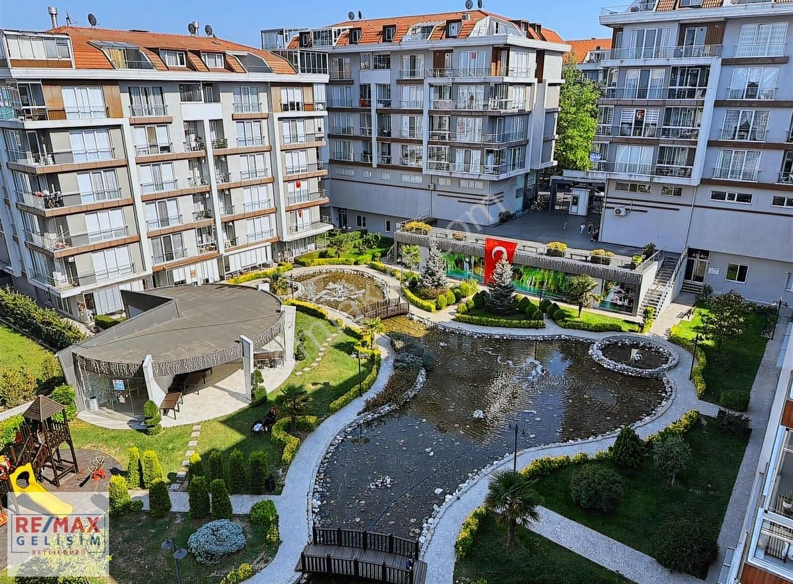 Re/max'tan Beylikdüzü Beykent Locca Sitesi 5+2 Kiralık Dubleks