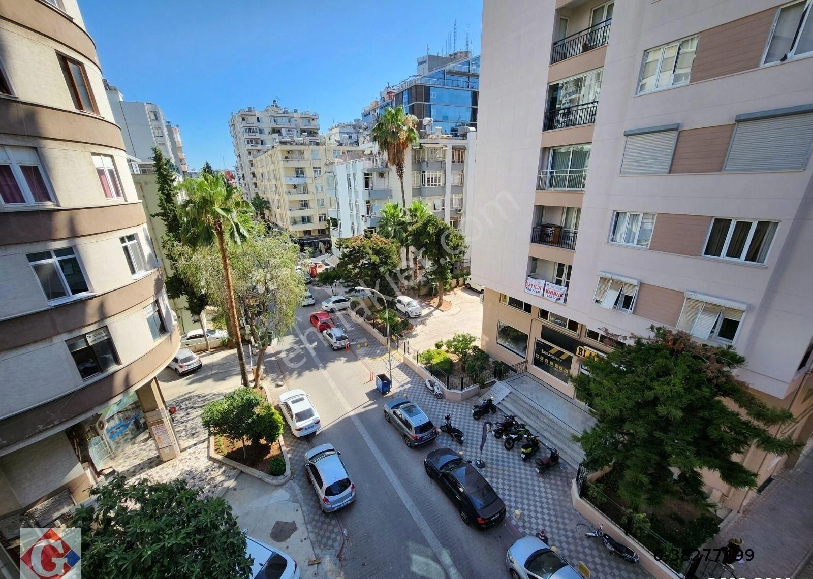 Görgün'den Reşatbey'de 3+1 135m2 Gb Asansörlü Kiralık Daire
