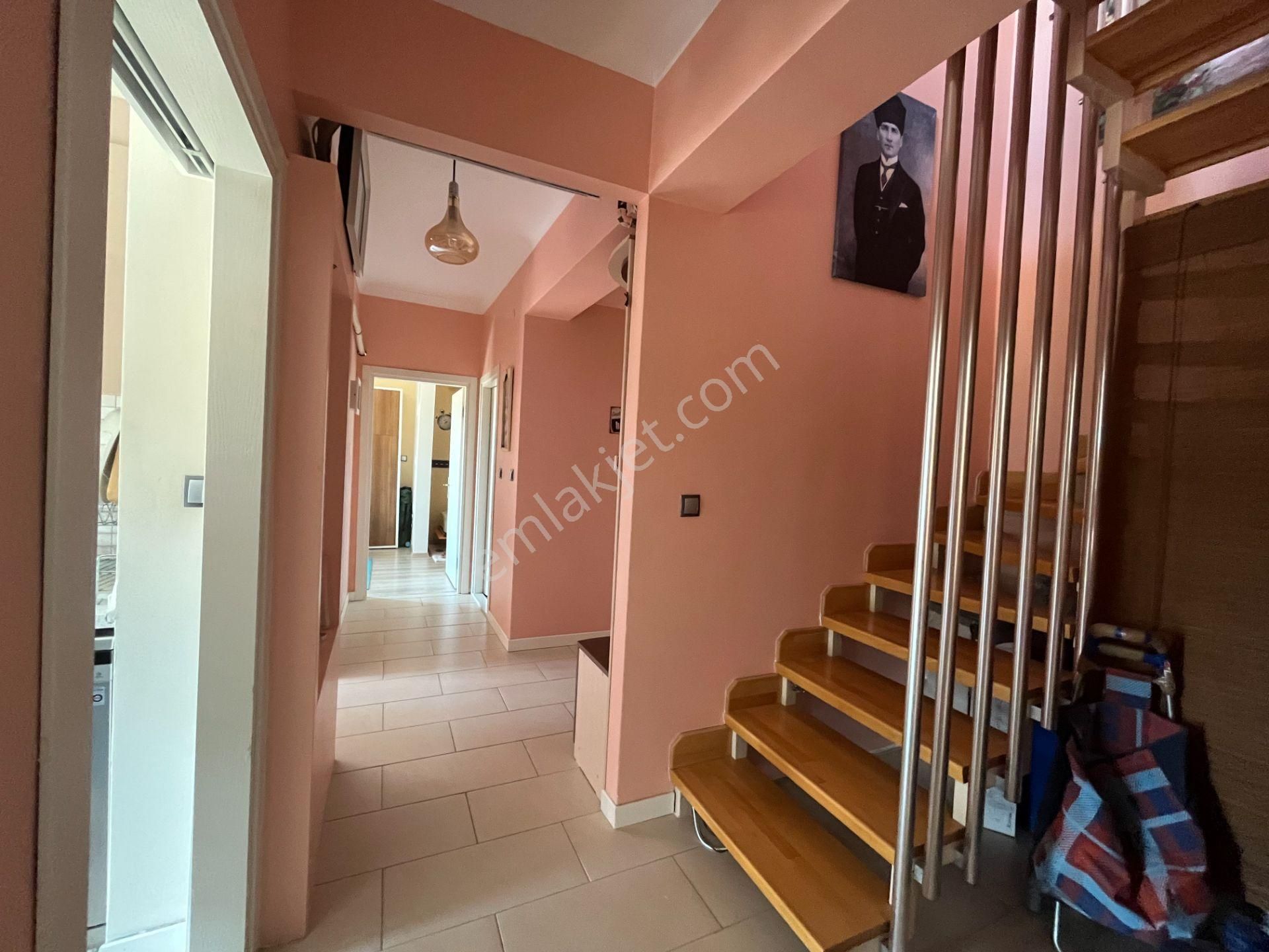 Çanakkale Kepez'de Deniz Manzaralı 4+1 Satılık Dubleks Daire - Görsel 3