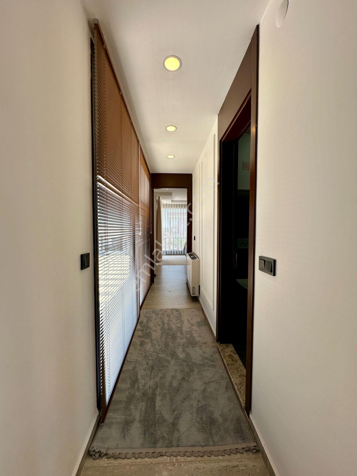 Villacı Onur'dan Didimde Ultra Lüx Satılık 4+1 Full Eşyalı Villa , Çift Havuzlu - Görsel 24