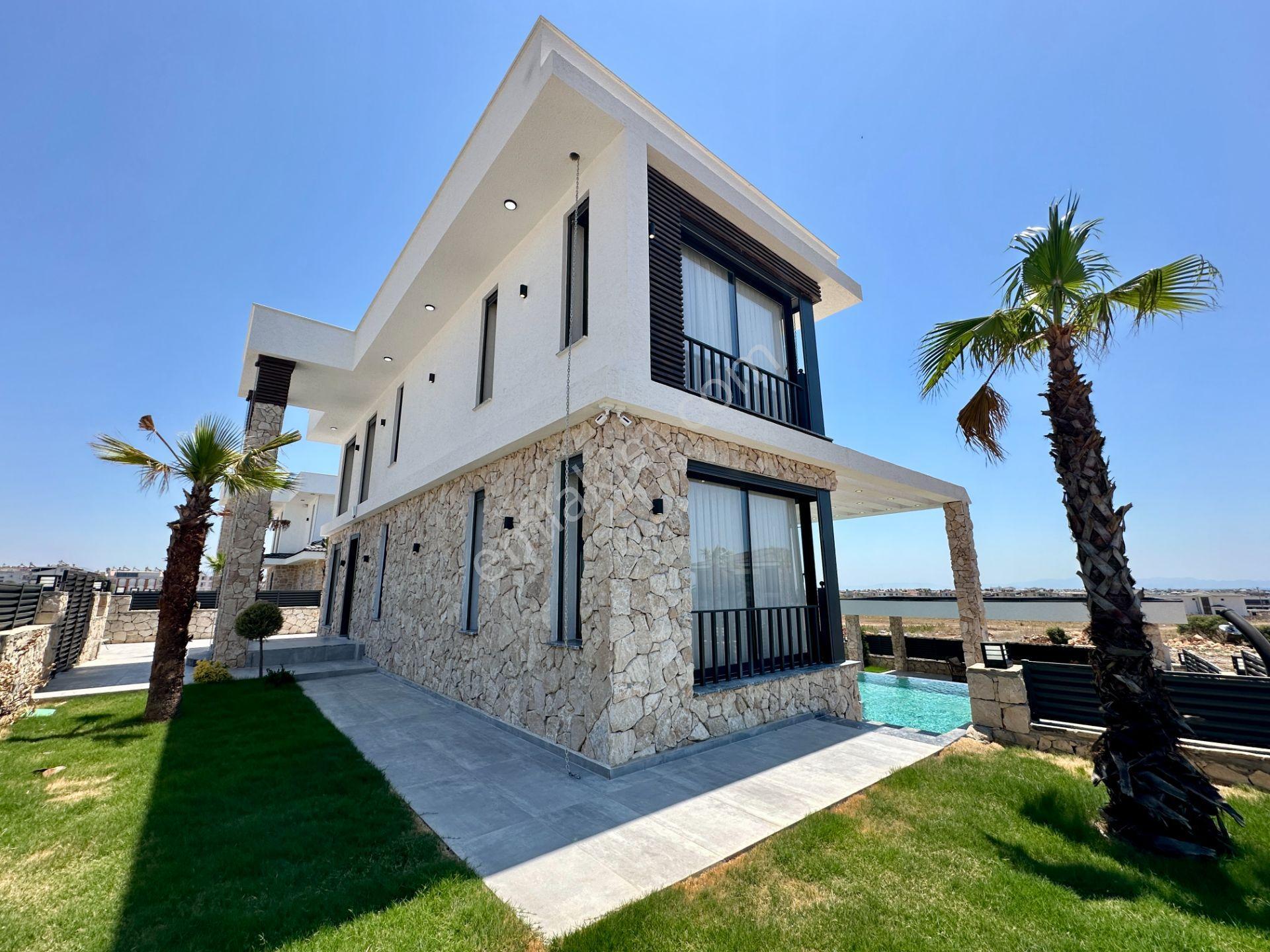 Villacı Onur'dan Didimde Ultra Lüx Satılık 4+1 Full Eşyalı Villa , Çift Havuzlu - Görsel 7