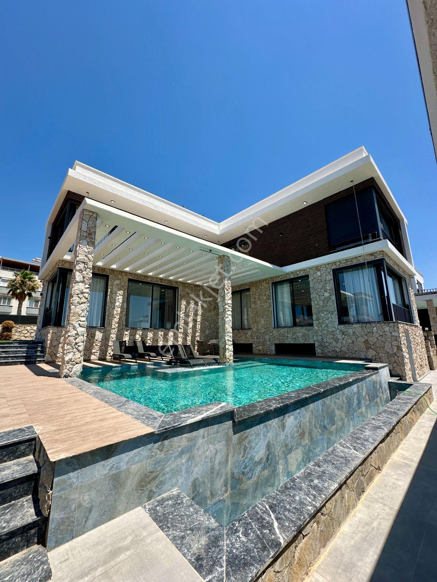 Villacı Onur'dan Didimde Ultra Lüx Satılık 4+1 Full Eşyalı Villa , Çift Havuzlu - Görsel 2