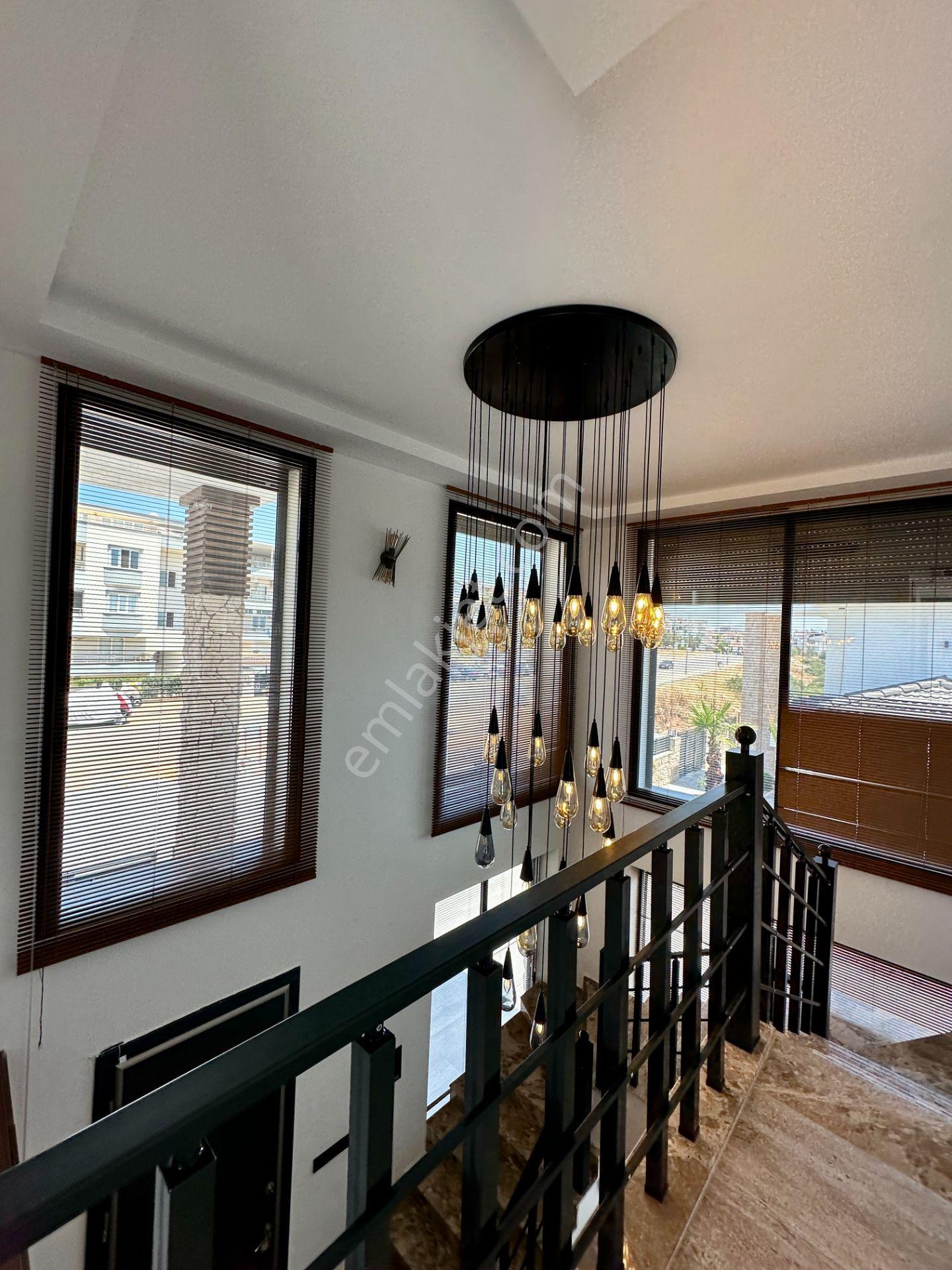 Villacı Onur'dan Didimde Ultra Lüx Satılık 4+1 Full Eşyalı Villa , Çift Havuzlu - Görsel 23