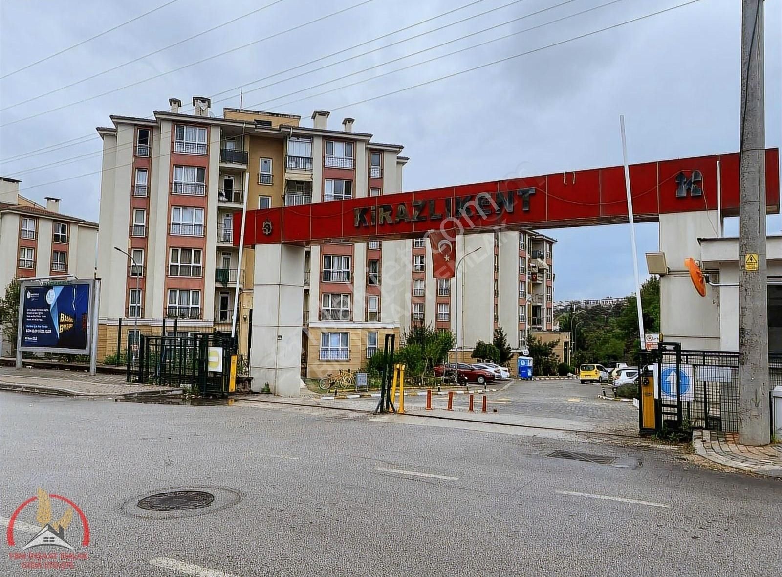 Ybm Emlak'tan Başiskele Kirazlıkent Sitesinde Kiralık Daire