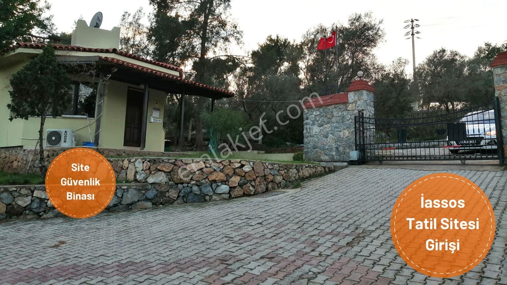 Kıyıkışlacık İasos Tatil Sitesi'inde Deniz Manzaralı Eşyalı Satılık Villa - Görsel 35