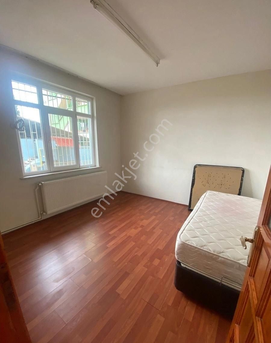 Cedit De Kiralık Yüksek Giriş