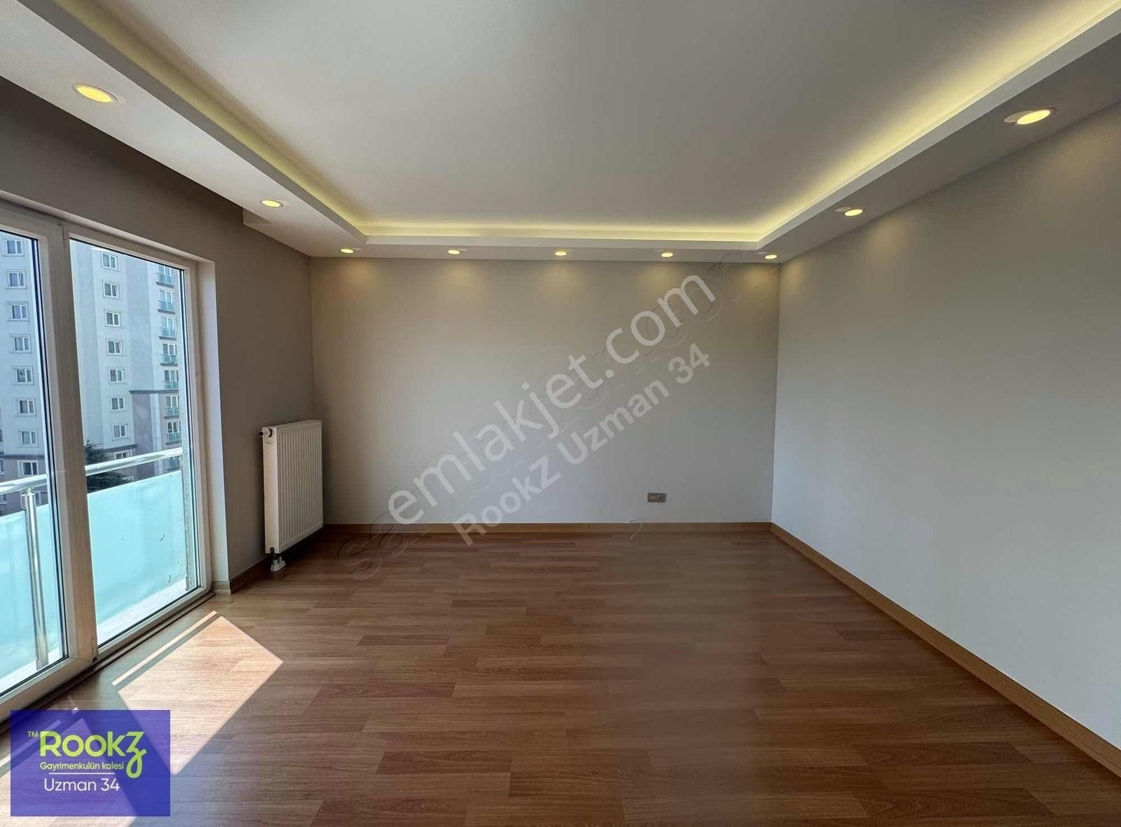 Başakşehir Kiptaş Masko Evleri Peyzaj Cephe Boş Satılık Daire