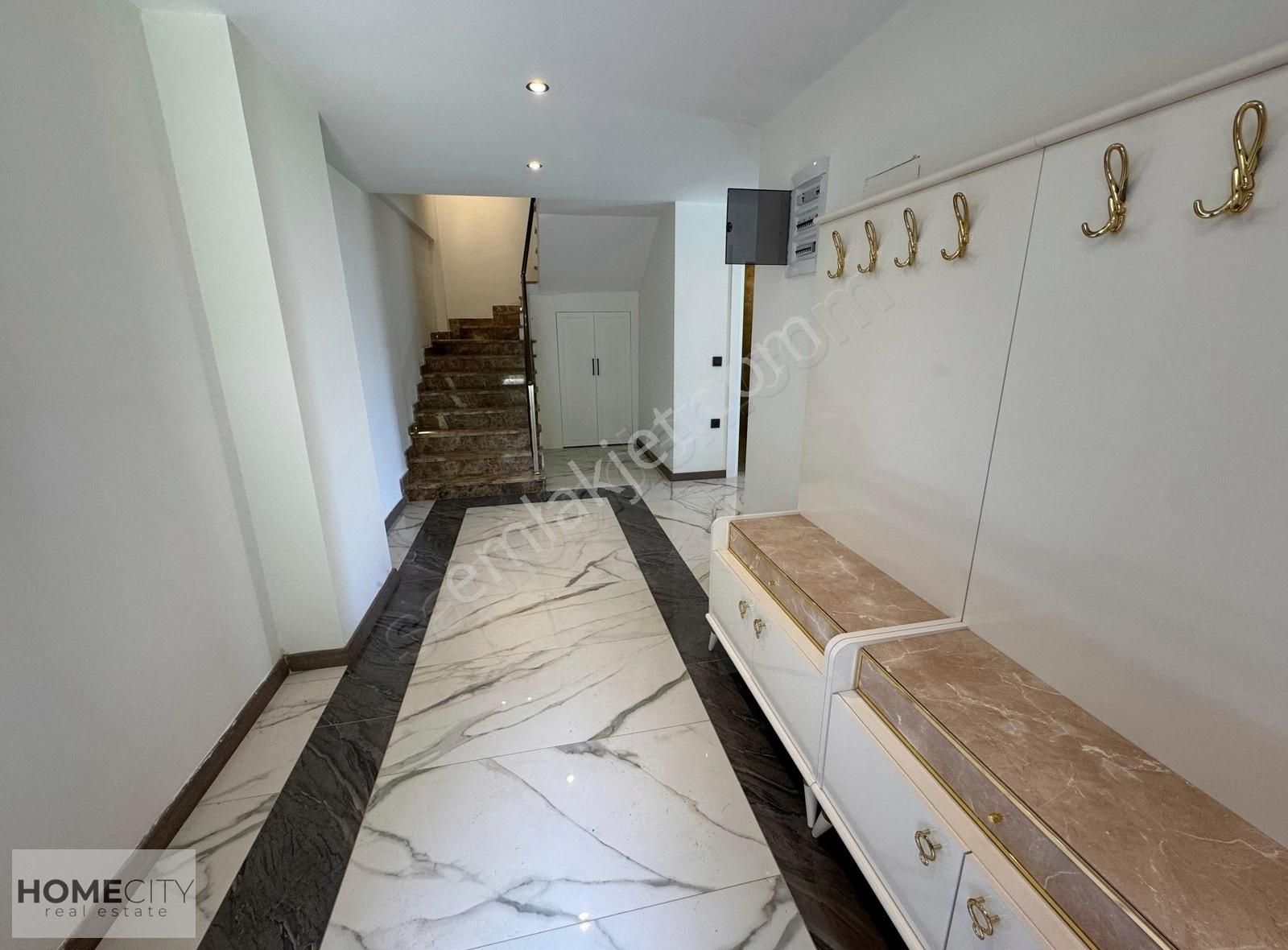 Alanya Kargıcak 5+1 500 M2 Full Eşyalı 3 Katlı Triplex Villa - Görsel 17