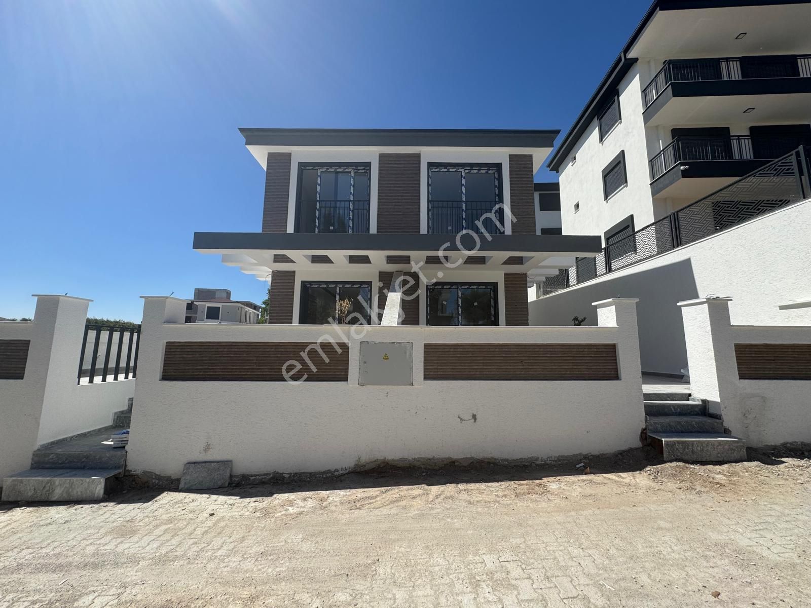 Fırsat Villa! Sıfır 2+1 Ön Cephe Ayrı Mutfak Müstakil Giriş - Görsel 2