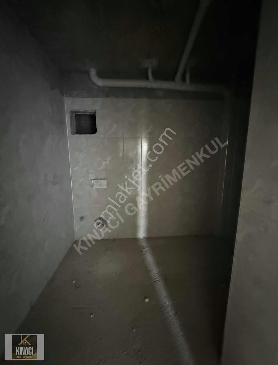 Tugay Kınacı'dan Yüzakı 35 Lik Yolda 3+1 Sıfır Ara Kat Daire