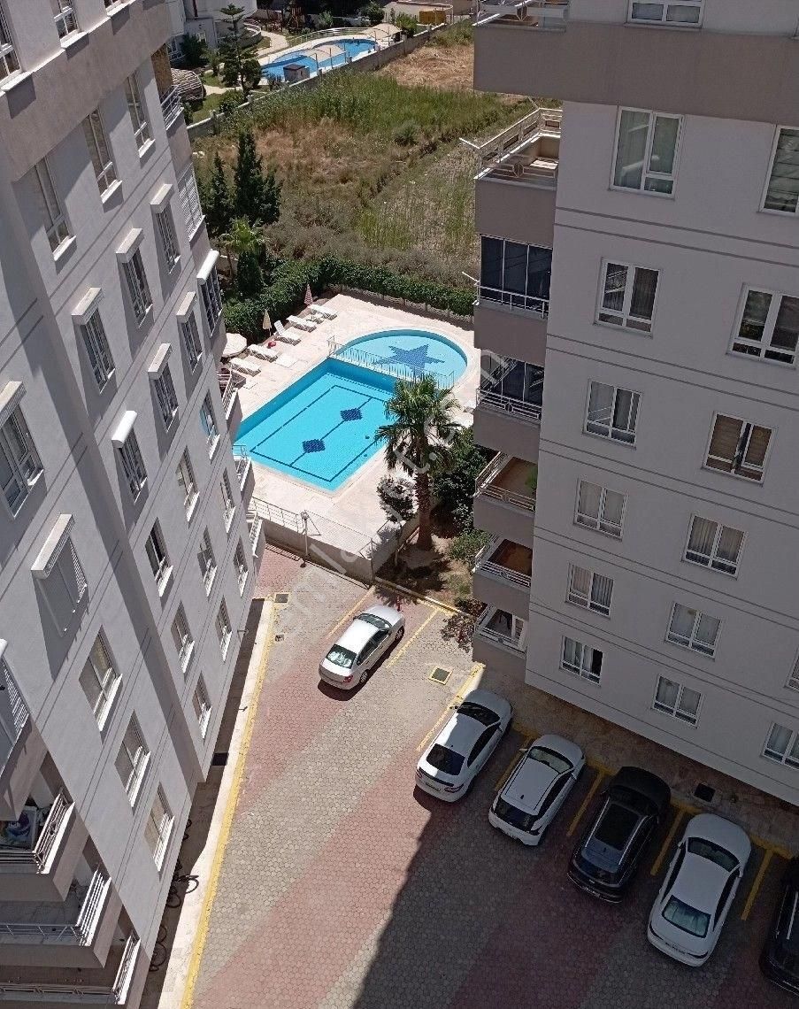Konyaaltı Sarısu'da 3+1 Ayrı Mutfaklı Geniş Havuzlu Açık Otoparklı Kelepir Satılık Daire