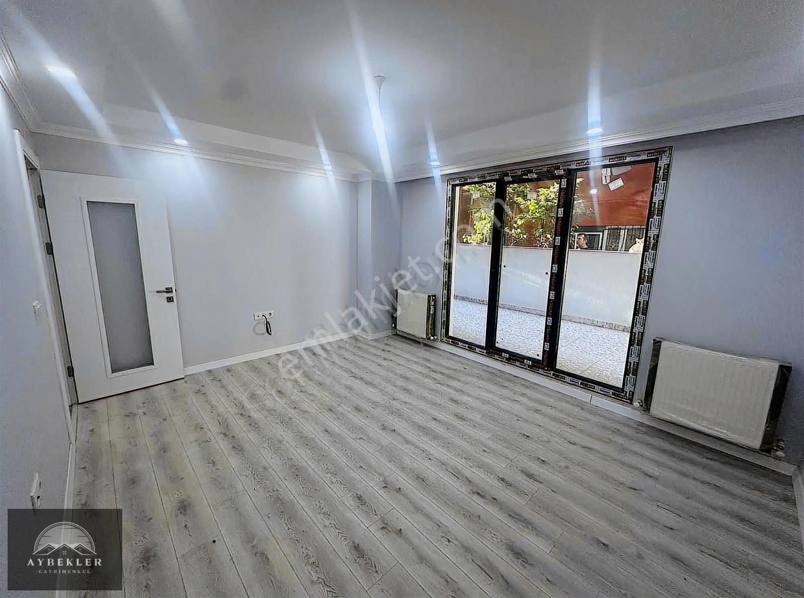 Sefaköy Gültepe'de 2+1 95m2 Sıfır-tapu Masrafsız-krediye Uygun