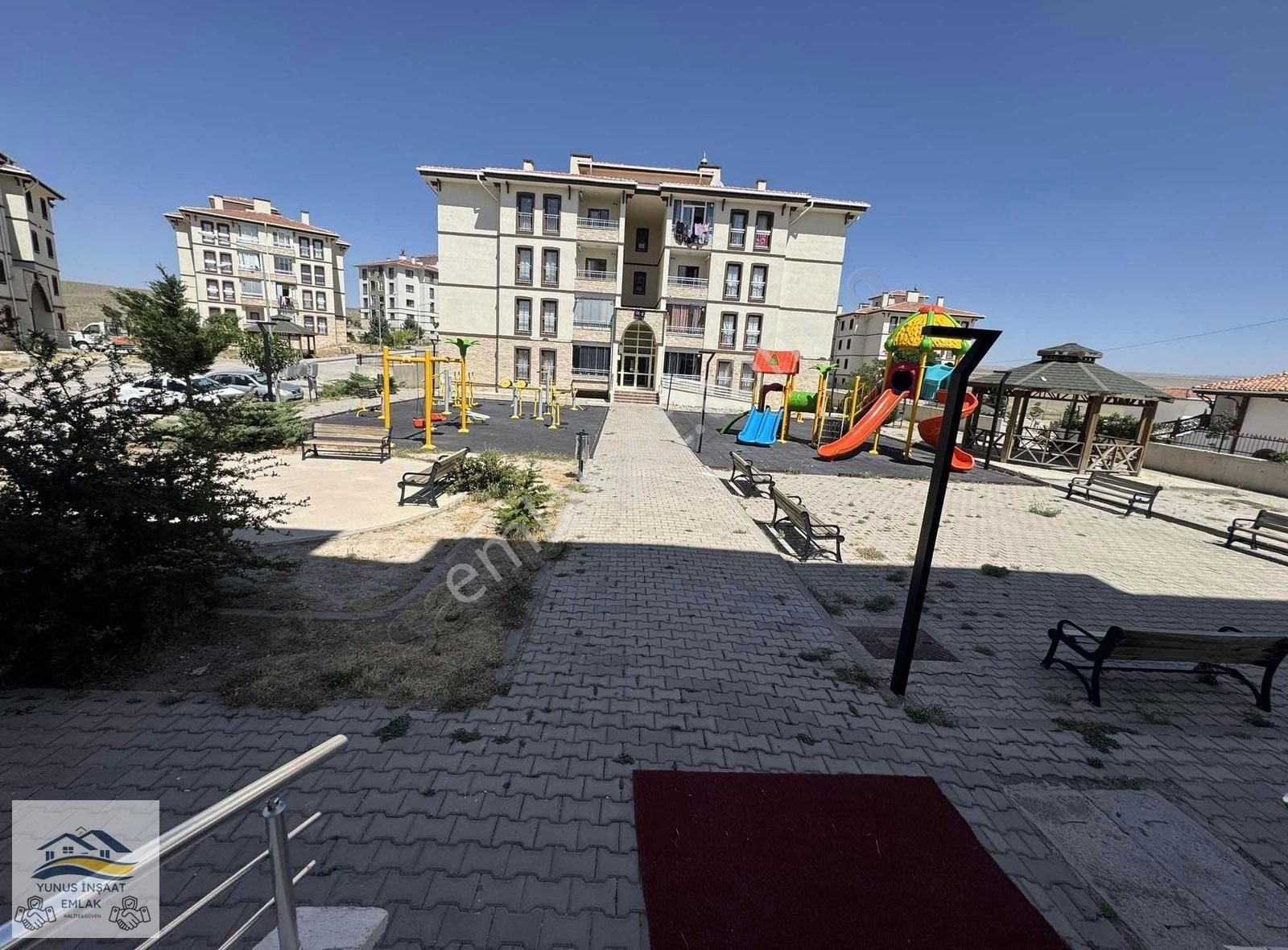 Yunus Emlak Bor Bahçeli Tokide Satılık3+1 Daire