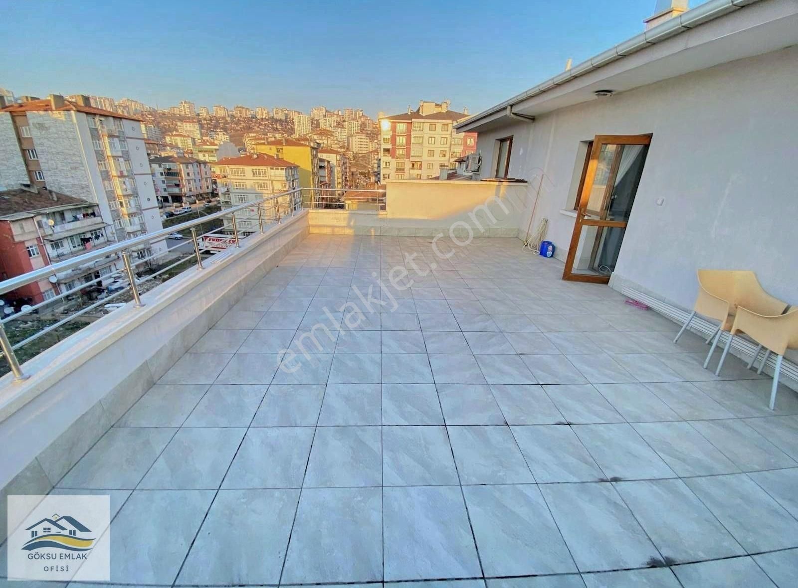 Özevler De Çift Girişli Asansörlü Süper Lüx Dublex Daire