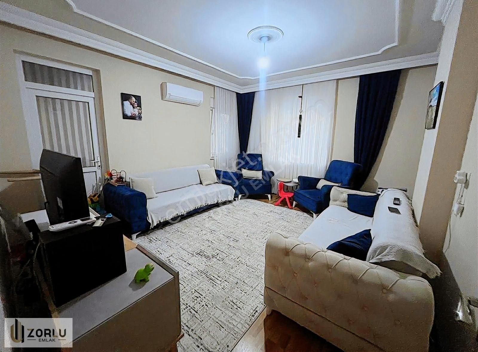 Yeşilyurt Mh. Cadde Üstü 2+1 Katta Cam Balkonlu-ayrı Mutfaklı