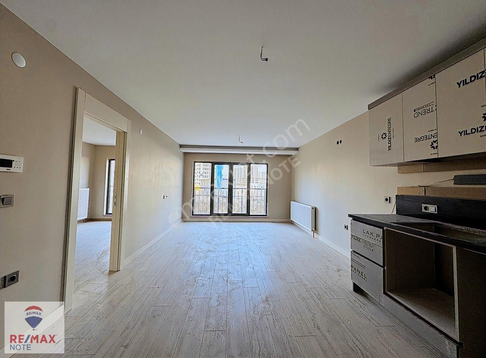 Cumhuriyet Mahallesi Neos Göksu'da 1+1 Kiralık Daire