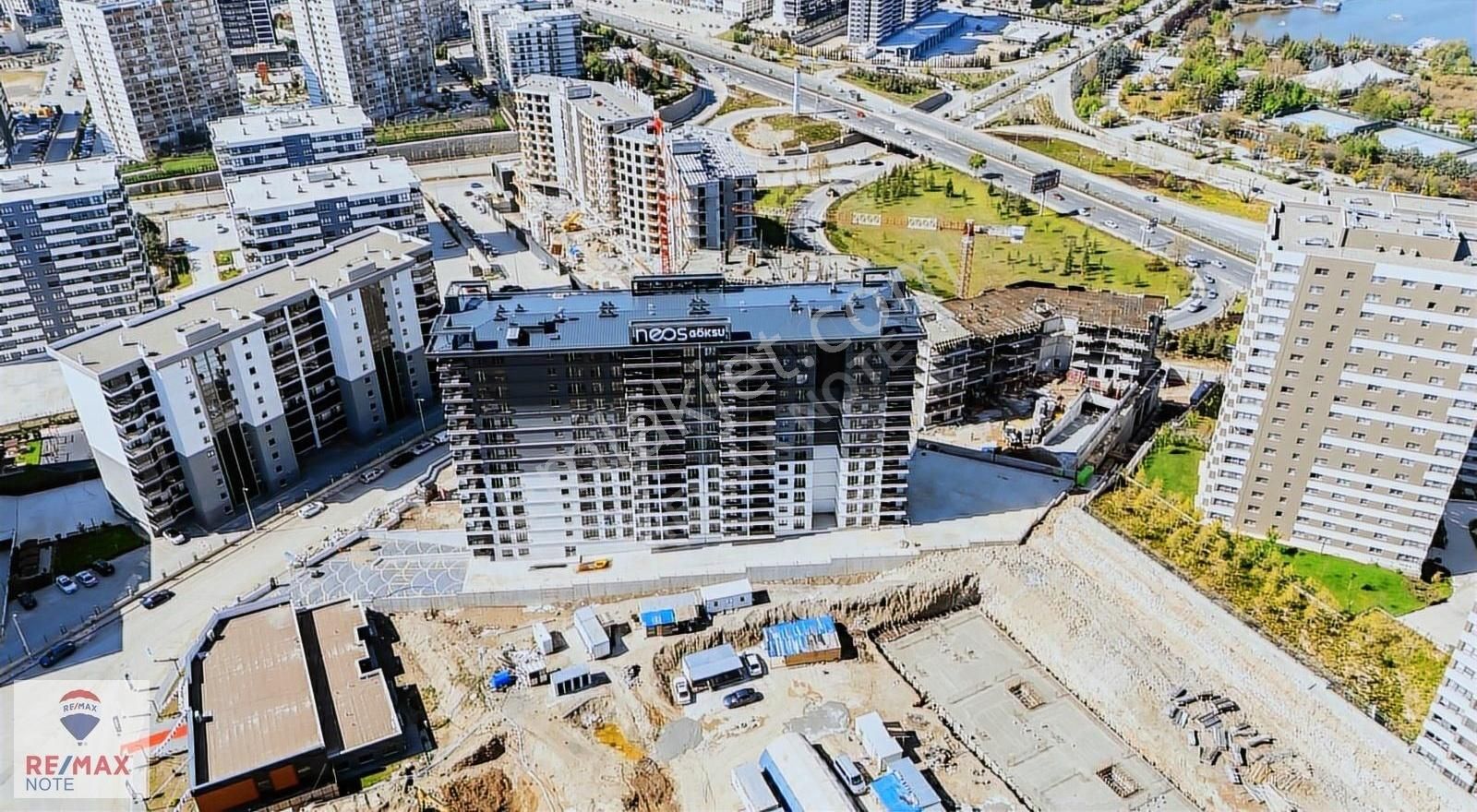 Cumhurıyet Mahallesi Neos Göksu'da 2+1 Köşe Kiralık Daire