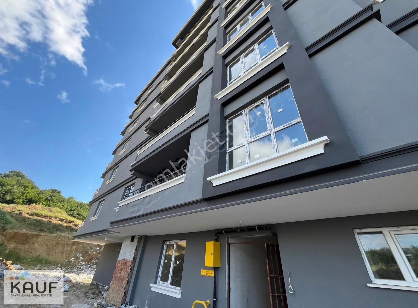 Atakum Şehir Hast. Bölge İdare Mahk.civarı Satılık 1+1 Daire