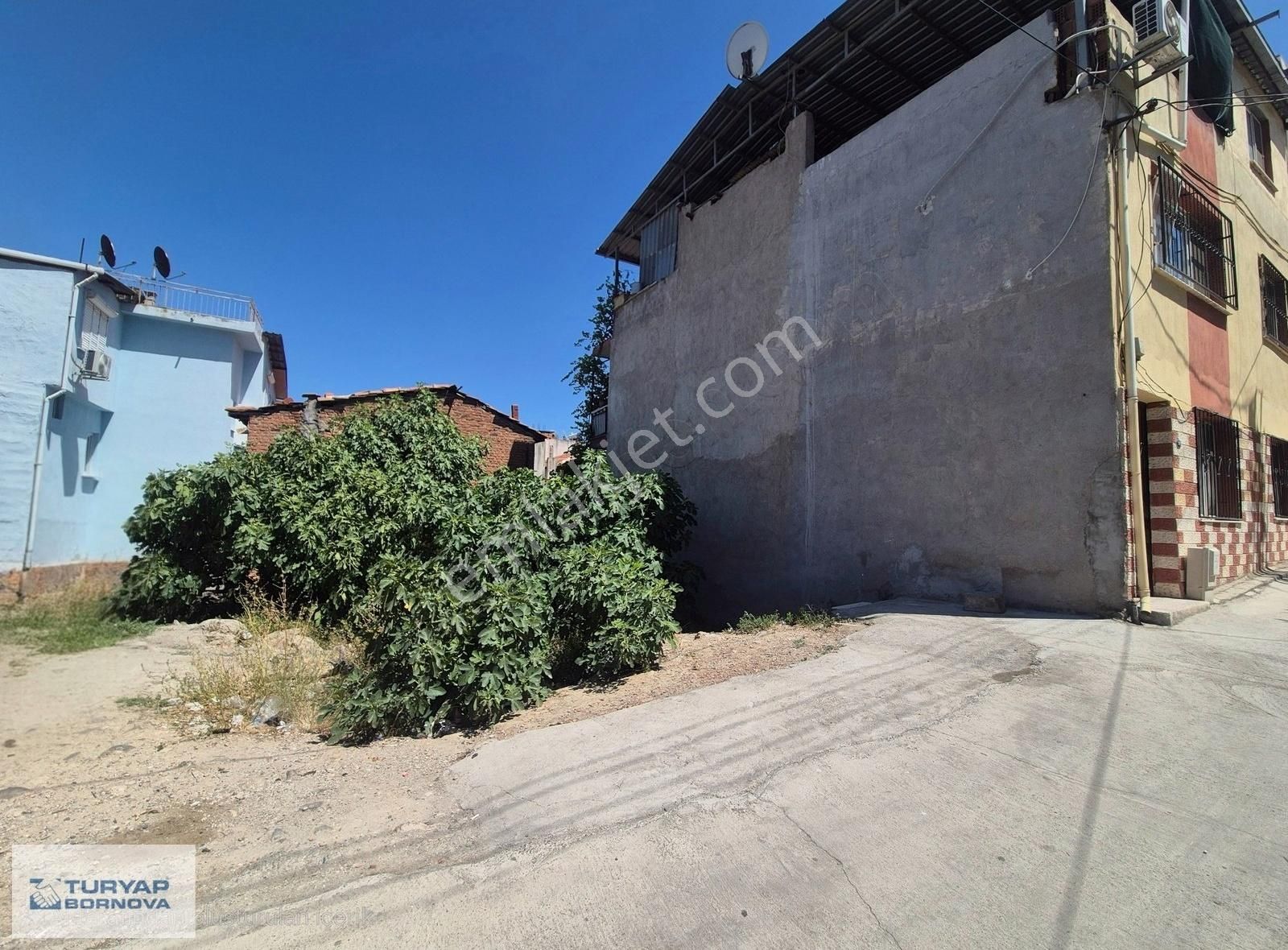 Bornova Meriç Mah 2 Kat İmarlı Satılık Arsa
