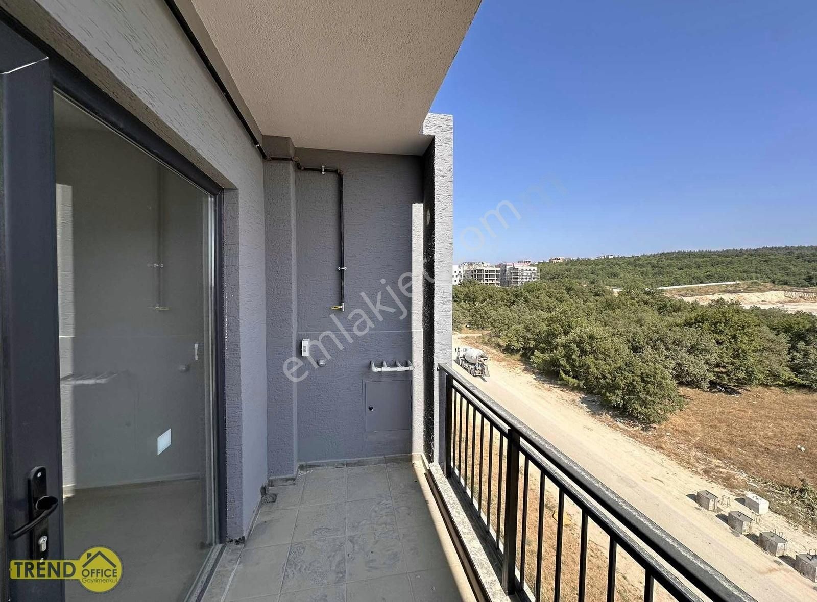 Nilüfer Kayapa Relife Sit. 2+1 Önü Açık Kiralık Sıfır Daire - Görsel 2