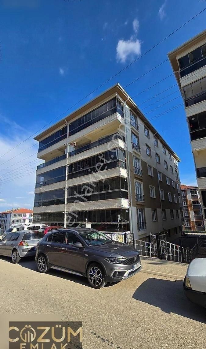 Bozüyük 4 Eylül Mahallesi'nde Satılık 2+1 Daire