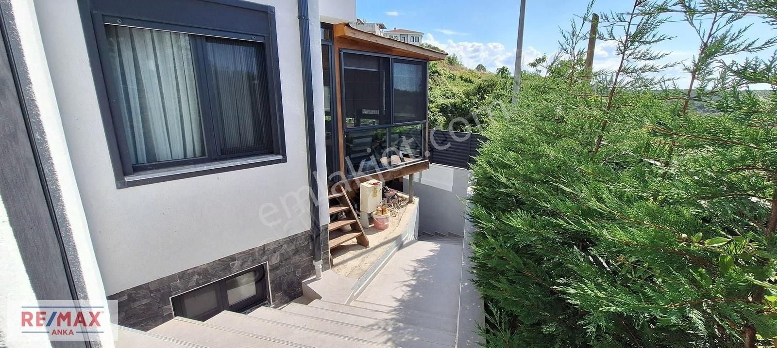 Remax Anka'dan Akçakese'de Kaçırılmayacak Müstakil Villa Fırsatı