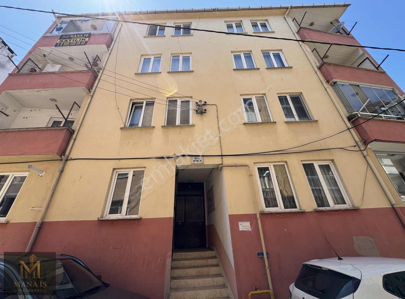 Mânâ İş Gayrimenkul Hacı Hüseyin Mahallesinde 2+1 Satılık Daire