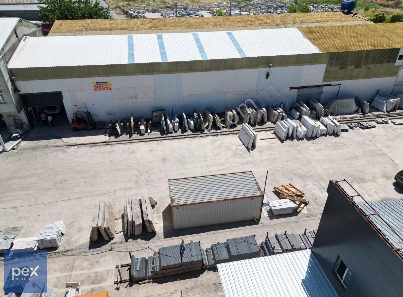 Sancaktepede Yüksek Girişli 500 M2 Kiralık İmalatane&depo