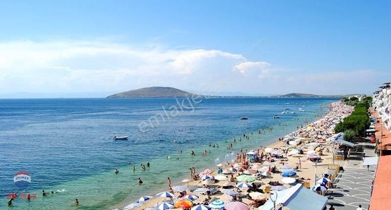 Avşa Adasında Emsalsiz Triplex Geniş Villa