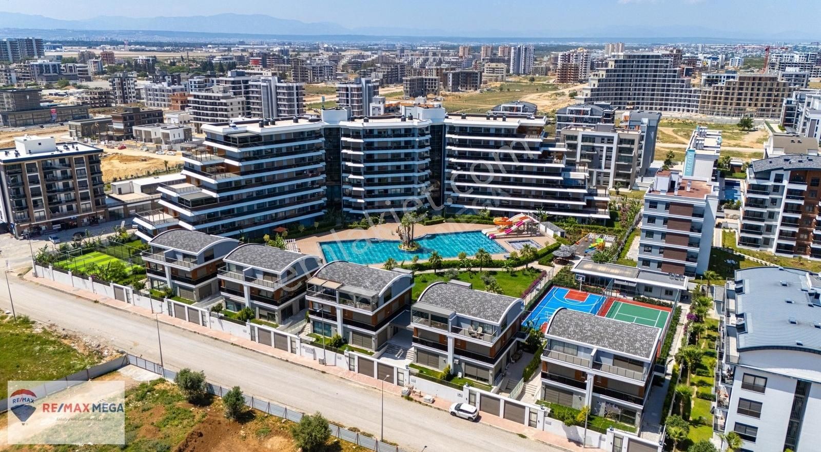 Altıntaş Allure Resıdence'da 2+1 Ayrı Mutfaklı Lüks Daire - Görsel 21