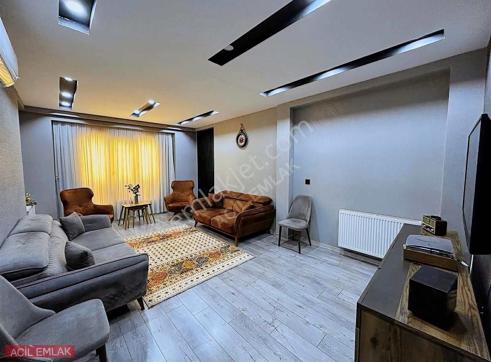 Acil Emlak'tan Atakent 'te Ultra Lüx 2+1 Satılık Daire