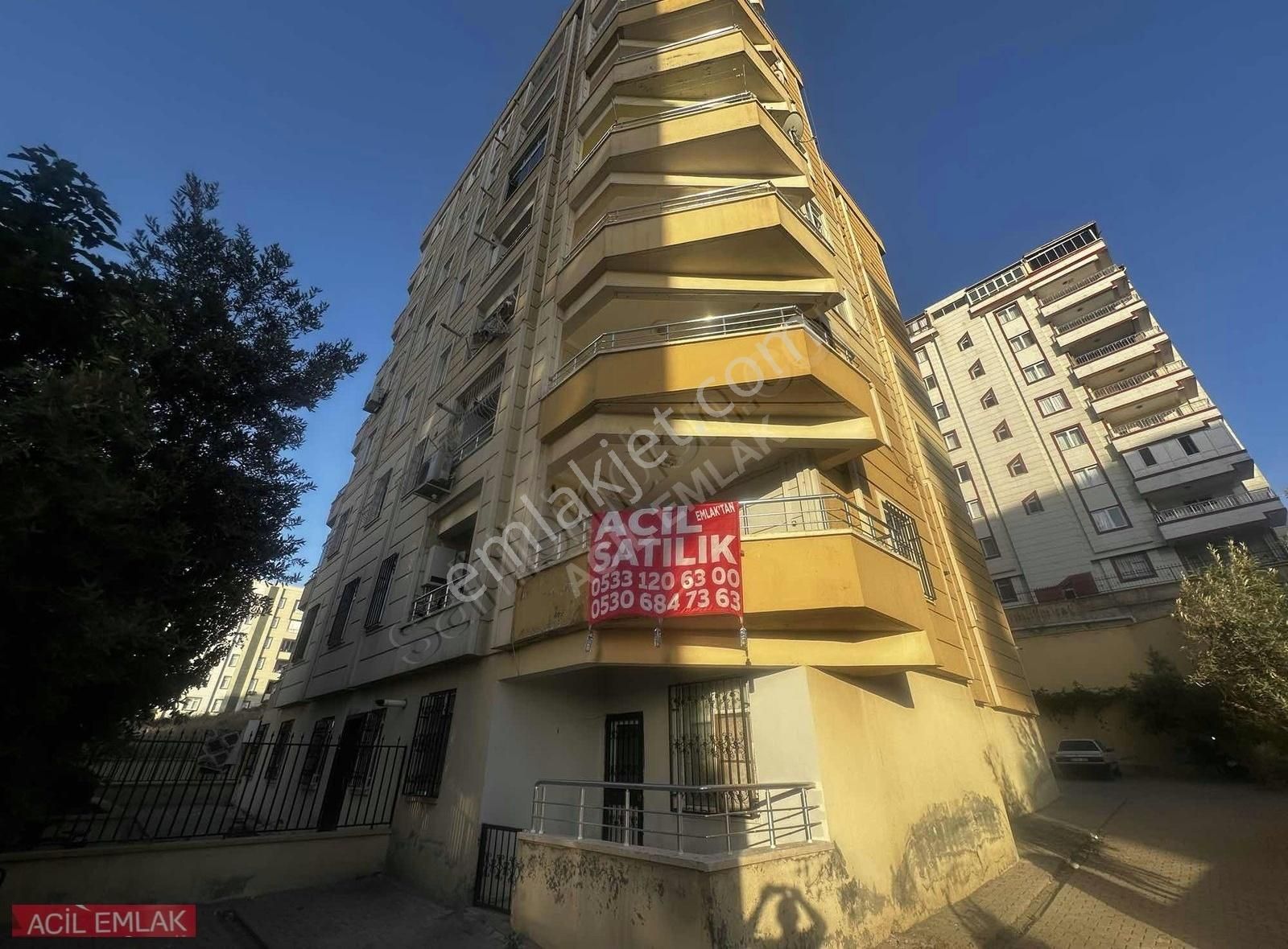 Acil Emlak'tan 3+1 Uygun Bakımlı Daire