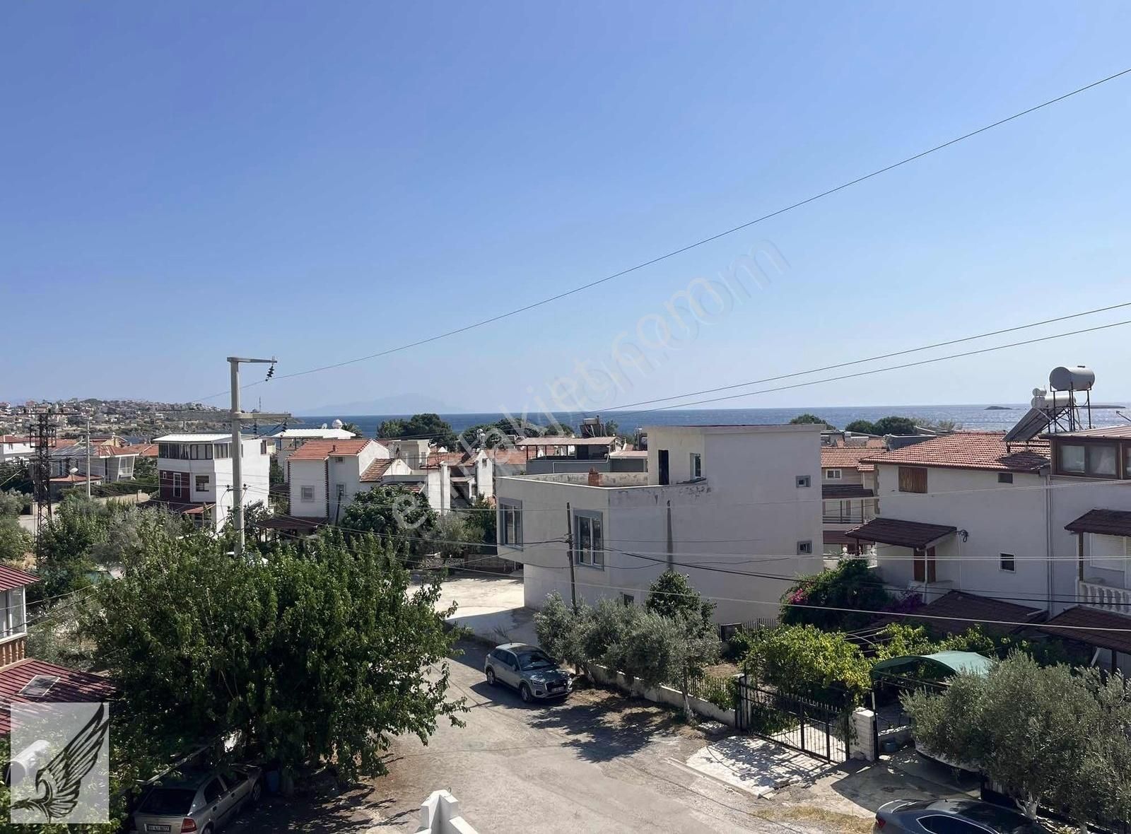 Akarca'da Denize Yürüme Mesafesinde 4+1 Tripleks Satılık Villa - Görsel 8